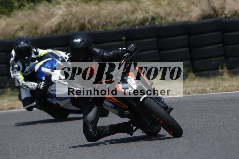Archiv-2023/28 05.06.2023 Moto Club Anneau du Rhin/blanc-novice/7